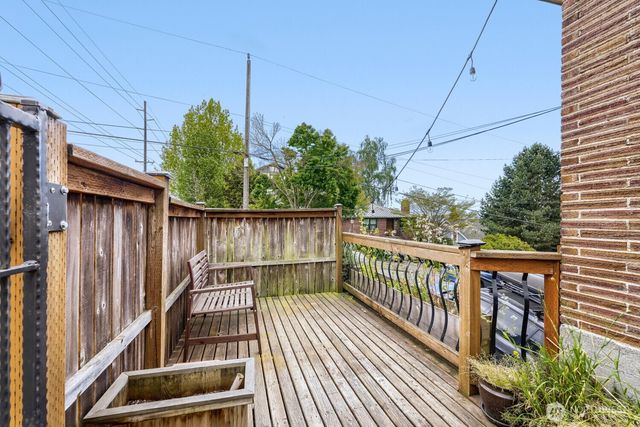 4903 3rd Avenue NW, Seattle, WA 98107
