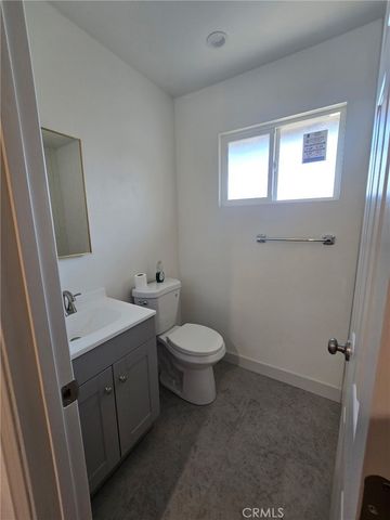 422 Devener Street C, Riverside, CA 92507