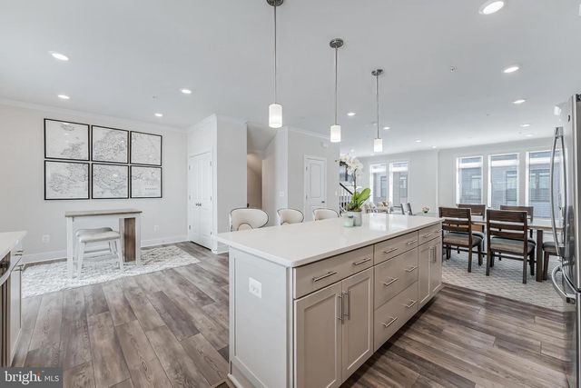 8269 FRONT LOOP, Rockville, MD 20855