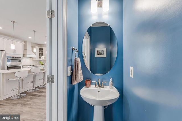 8269 FRONT LOOP, Rockville, MD 20855