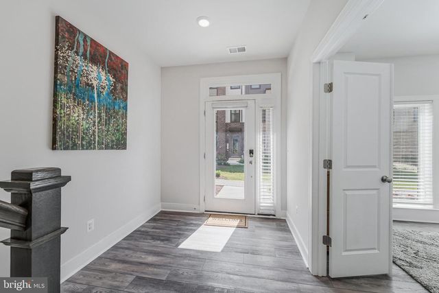 8269 FRONT LOOP, Rockville, MD 20855