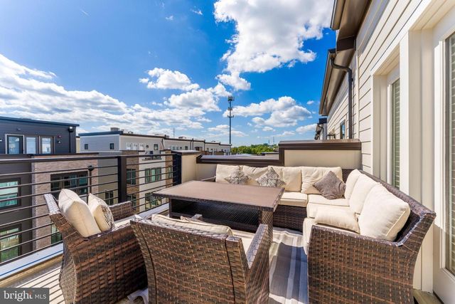 8269 FRONT LOOP, Rockville, MD 20855