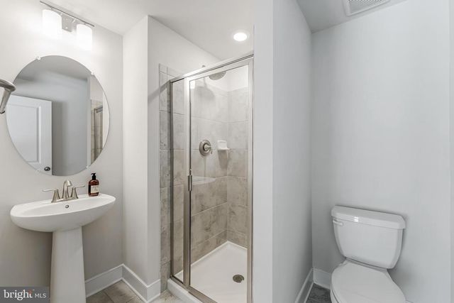 8269 FRONT LOOP, Rockville, MD 20855