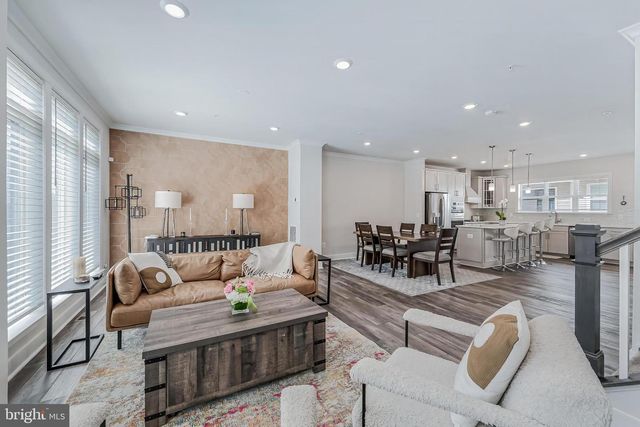 8269 FRONT LOOP, Rockville, MD 20855