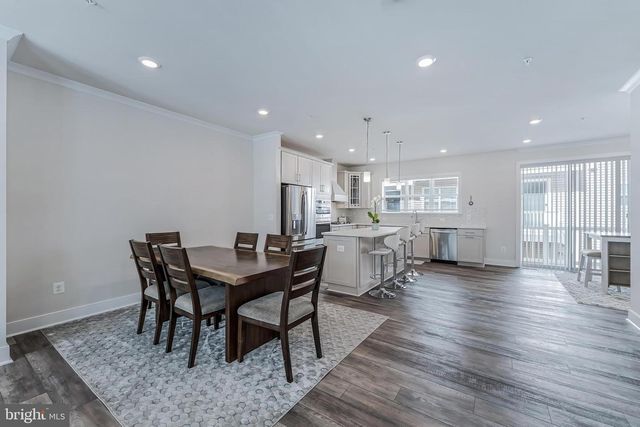 8269 FRONT LOOP, Rockville, MD 20855