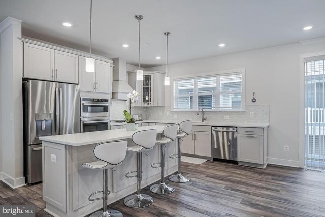 8269 FRONT LOOP, Rockville, MD 20855