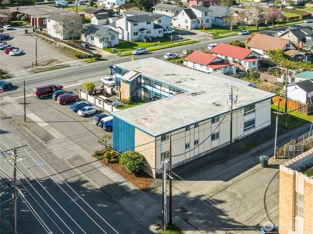 402 Laurel Street, Port Angeles, WA 98362