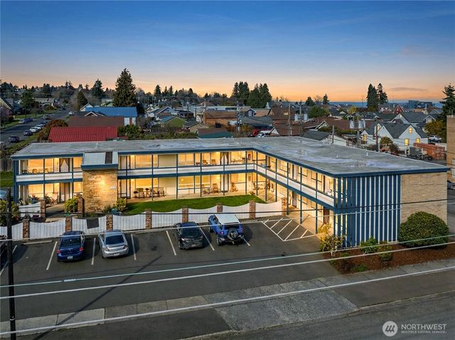 402 Laurel Street, Port Angeles, WA 98362