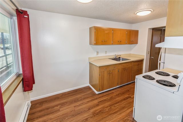 402 Laurel Street, Port Angeles, WA 98362