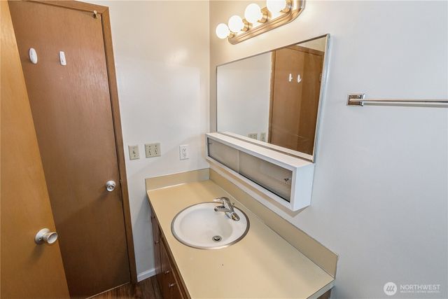 402 Laurel Street, Port Angeles, WA 98362