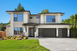 12423 94th Avenue NE, Kirkland, WA 98034