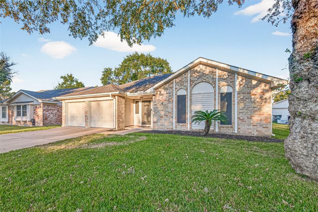 1414 Hitherfield Drive, Sugar Land, TX 77498