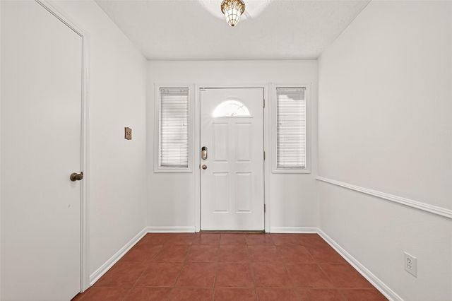 1414 Hitherfield Drive, Sugar Land, TX 77498