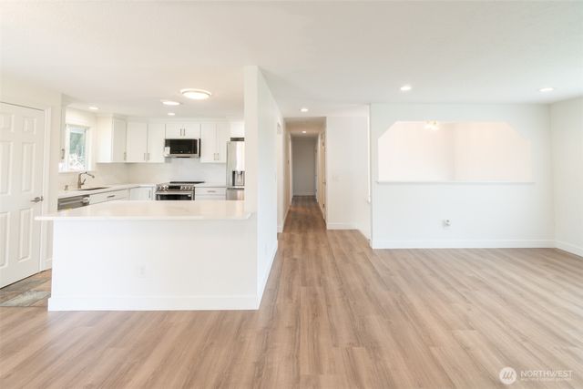 20915 80th Place W, Edmonds, WA 98026