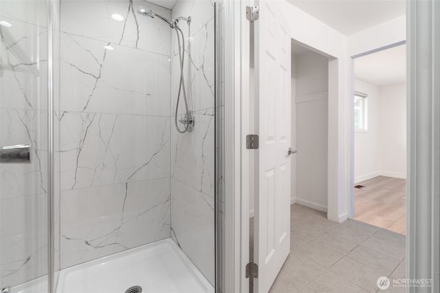 20915 80th Place W, Edmonds, WA 98026