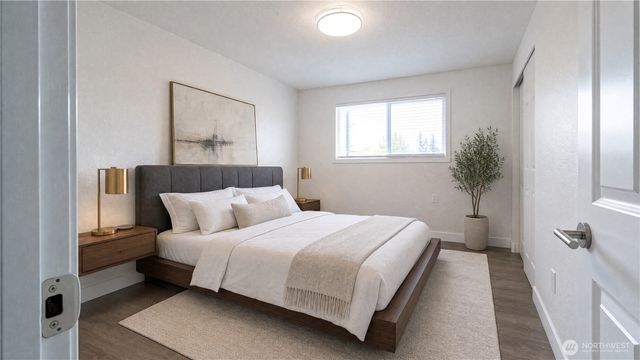 20915 80th Place W, Edmonds, WA 98026