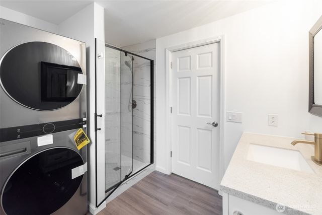 20915 80th Place W, Edmonds, WA 98026