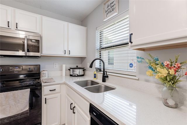 2491 BRACKNELL FOREST TRAIL, Tavares, FL 32778