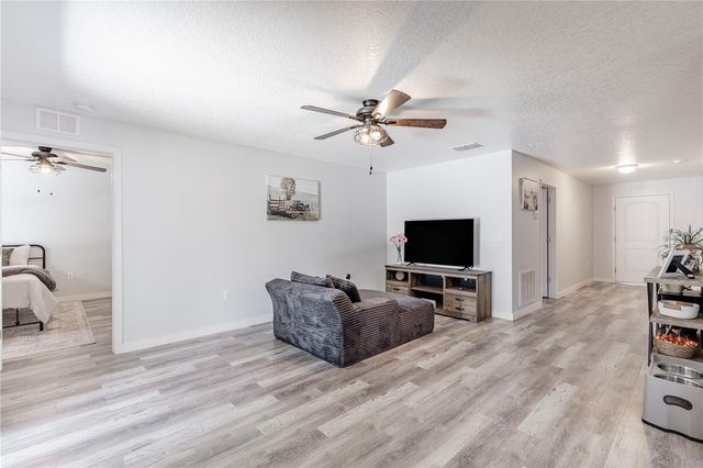 2491 BRACKNELL FOREST TRAIL, Tavares, FL 32778