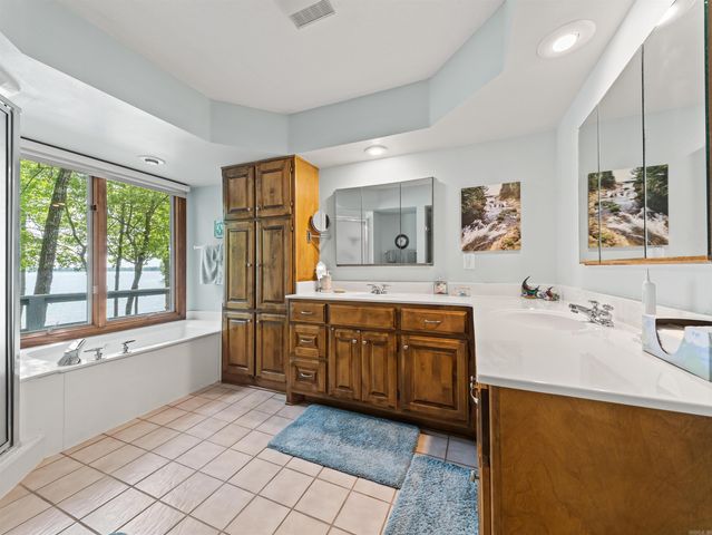 29 Guindola Way, Hot Springs Village, AR 71909