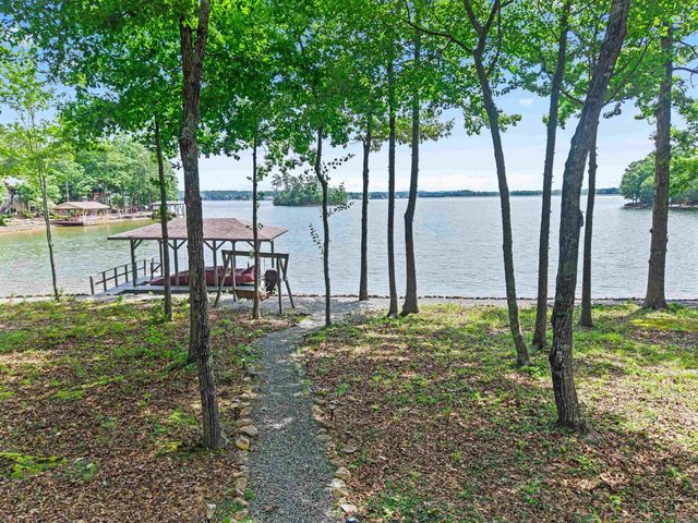 29 Guindola Way, Hot Springs Village, AR 71909