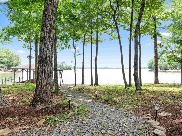 29 Guindola Way, Hot Springs Village, AR 71909