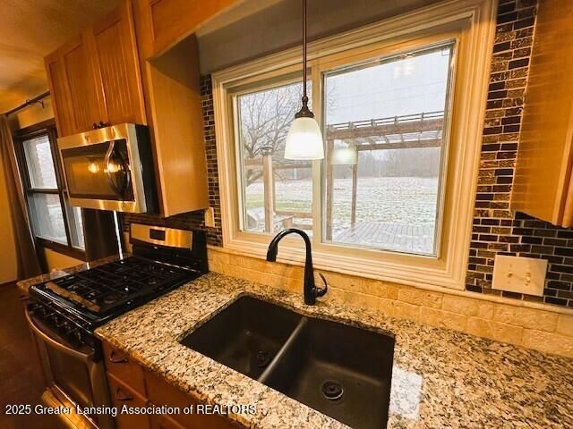 4765 Barton Road, Williamston, MI 48895