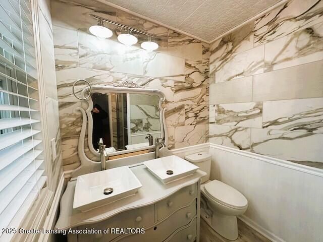 4765 Barton Road, Williamston, MI 48895