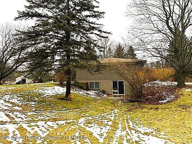 4765 Barton Road, Williamston, MI 48895