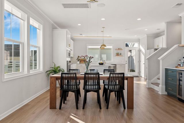 627 Southview Lane, Summerville, SC 29486