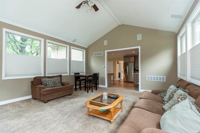 16830 Londonberry Lane, South Bend, IN 46635