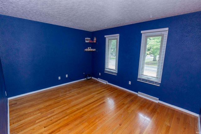 16830 Londonberry Lane, South Bend, IN 46635