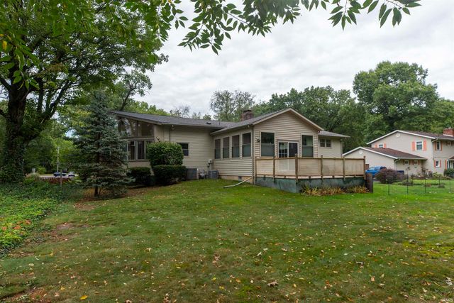 16830 Londonberry Lane, South Bend, IN 46635