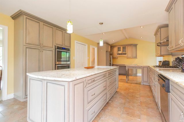 16830 Londonberry Lane, South Bend, IN 46635