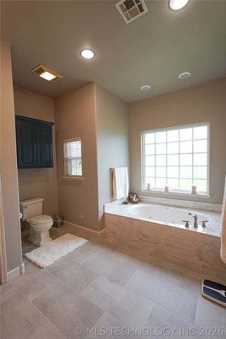 26915 E 135th Street S, Coweta, OK 74429