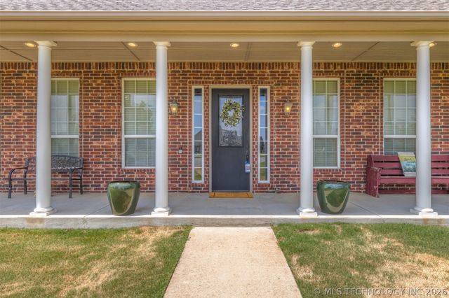 26915 E 135th Street S, Coweta, OK 74429