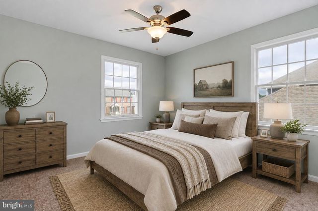 18 SUMAC CT, Newark, DE 19702