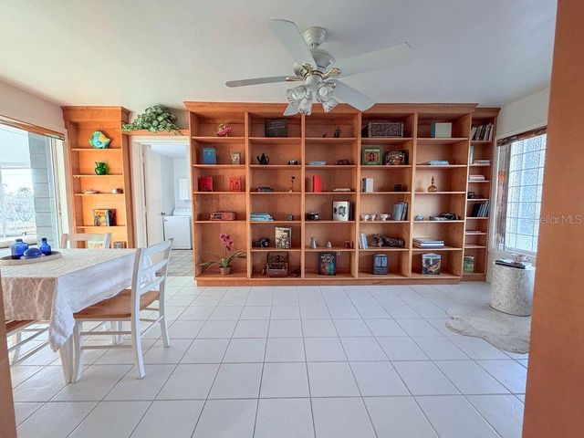 5952 52ND AVENUE N, Kenneth City, FL 33709