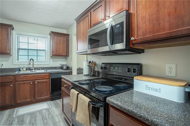 3954 Riverside Parkway, Decatur, GA 30034