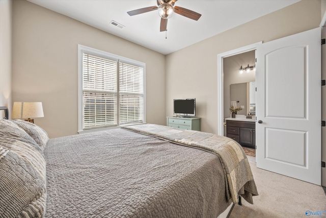 8213 Nantucket Circle, Owens Cross Roads, AL 35763