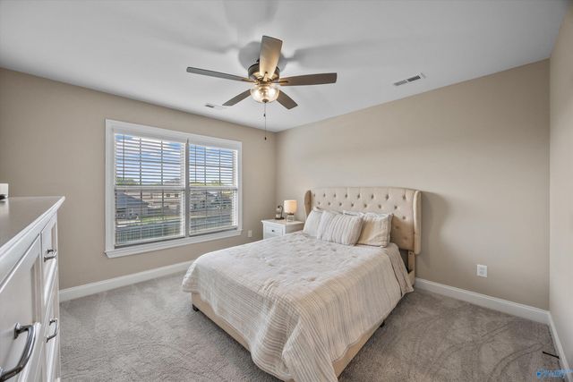 8213 Nantucket Circle, Owens Cross Roads, AL 35763