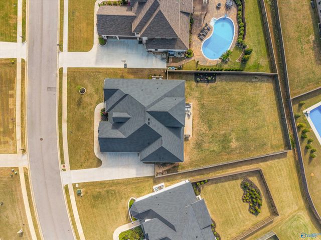 8213 Nantucket Circle, Owens Cross Roads, AL 35763