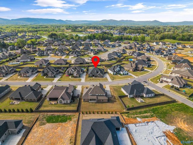 8213 Nantucket Circle, Owens Cross Roads, AL 35763