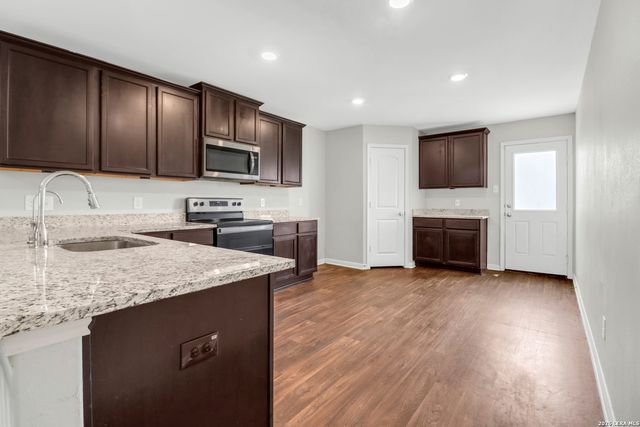 3885 NORTHAVEN TRL, New Braunfels, TX 78132
