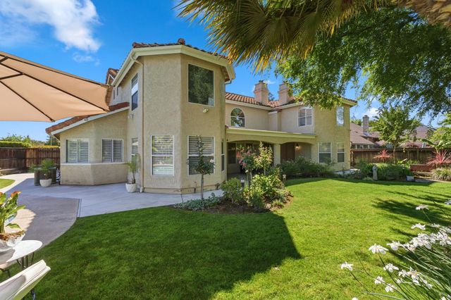 7273 N Durant Avenue, Fresno, CA 93711