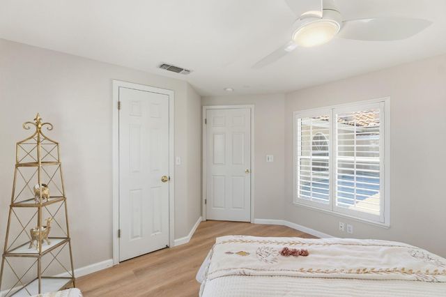 7273 N Durant Avenue, Fresno, CA 93711