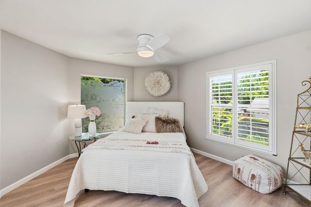 7273 N Durant Avenue, Fresno, CA 93711
