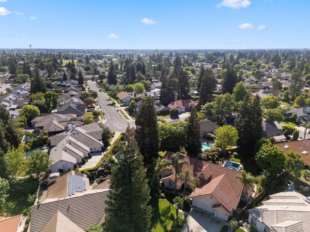 7273 N Durant Avenue, Fresno, CA 93711