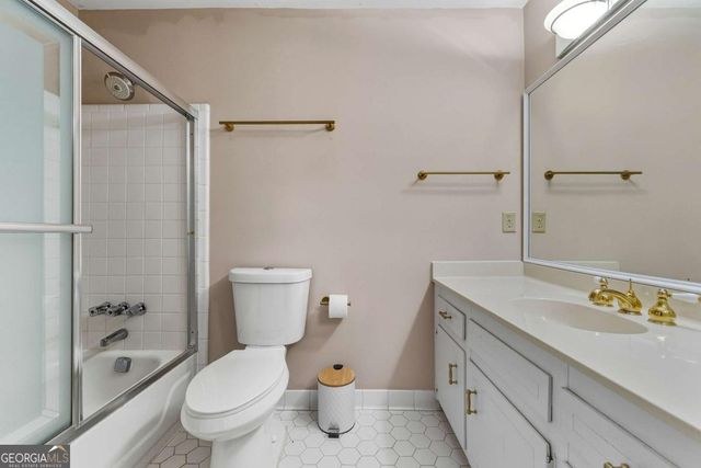 1382 Old Virginia Court SE, Marietta, GA 30067