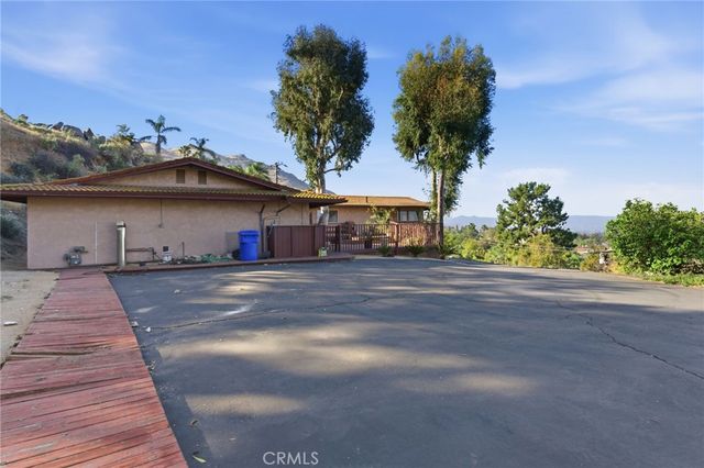 12021 Honey Hill, Grand Terrace, CA 92313